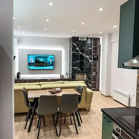 Iris I Apartman Livadiá