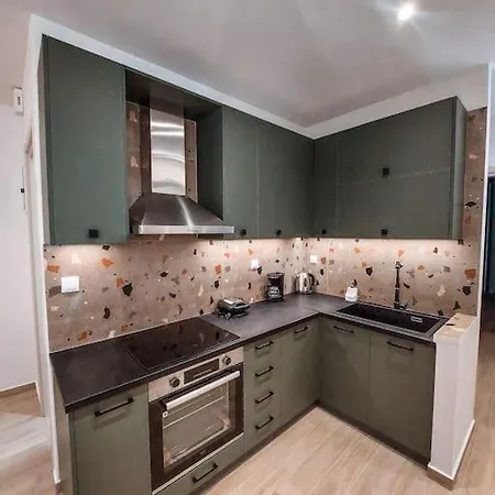 Iris Apartment
